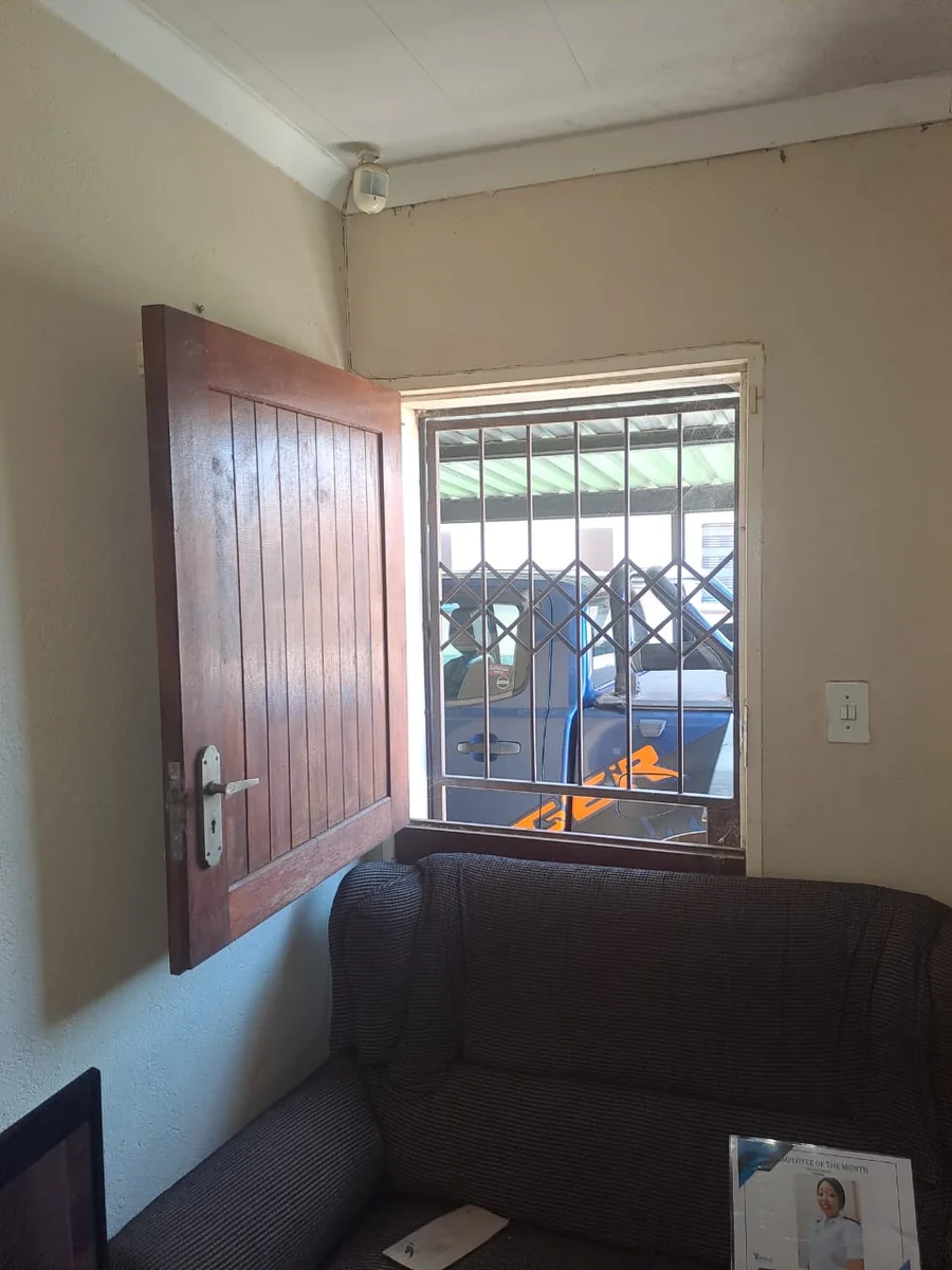 Spacious 3-Bedroom, 2-Bathroom Home for Rent in Freedom Park