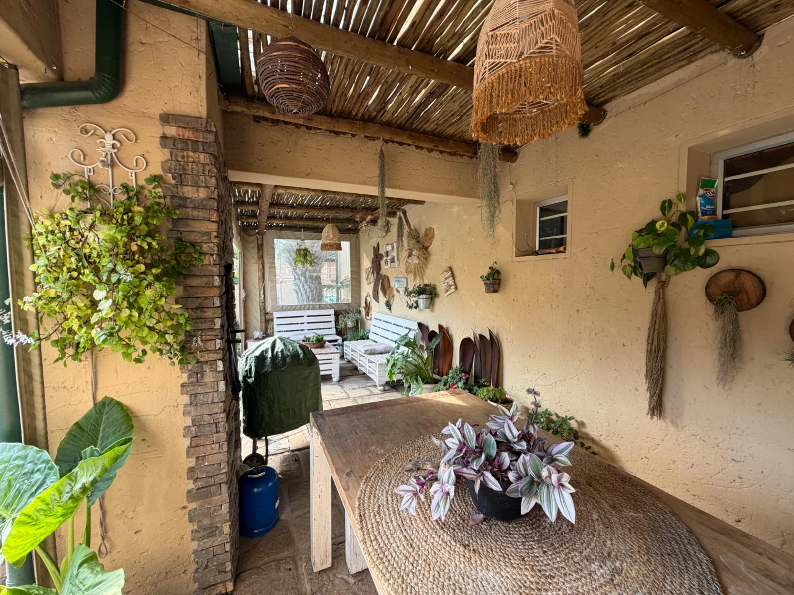 FREE STANDING DUET ...... DON'T MISS THIS ONE!