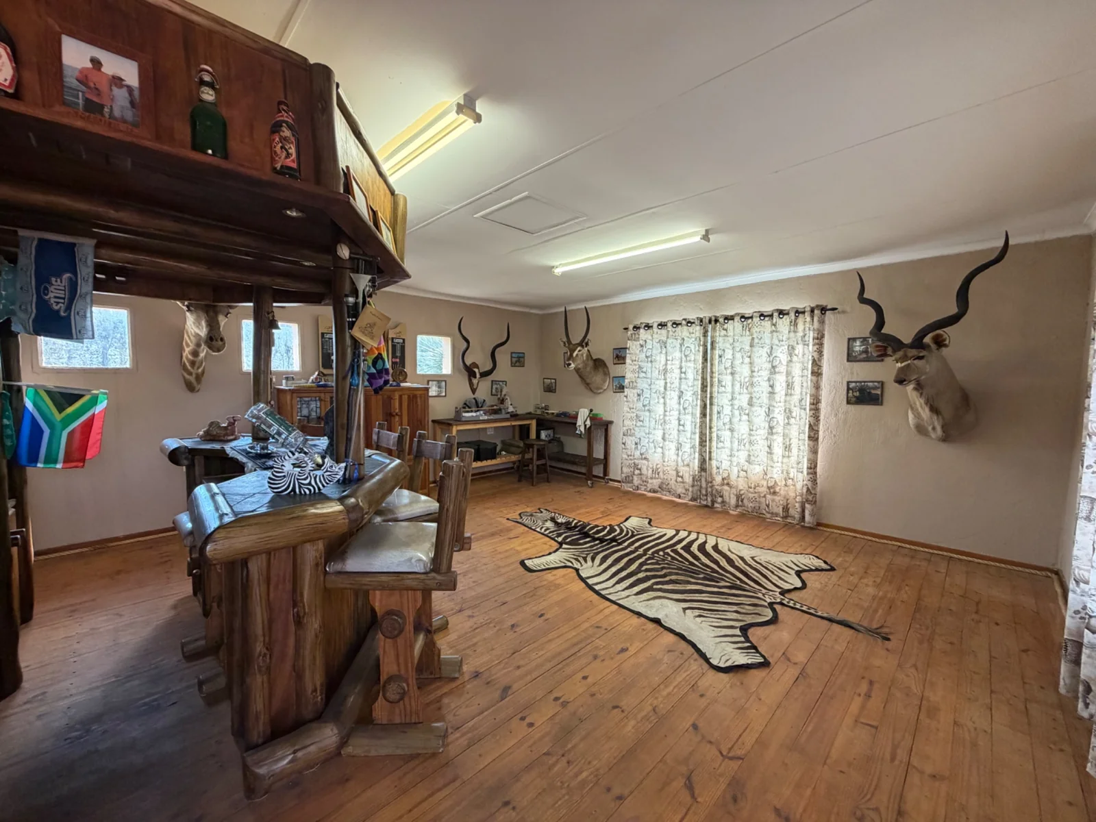 FREE STANDING DUET ...... DON'T MISS THIS ONE!