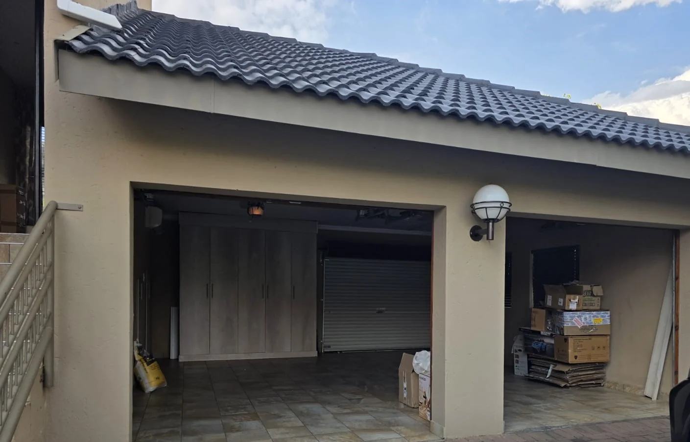 3 Bedroom and 3 Bathroom House for Sale in Cashan