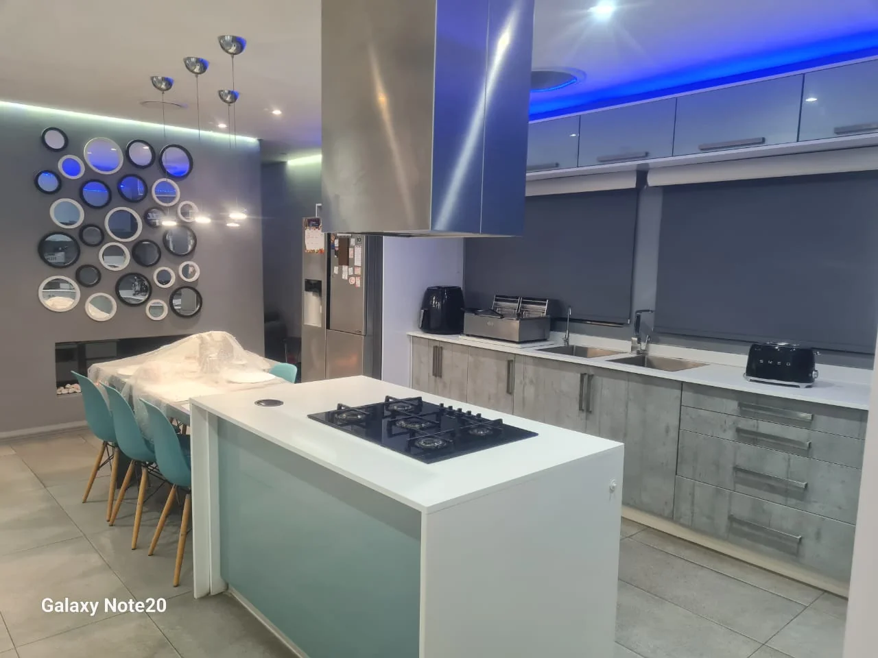 Modern Masterpiece in Rustenburg: An Oasis of Luxury and Security