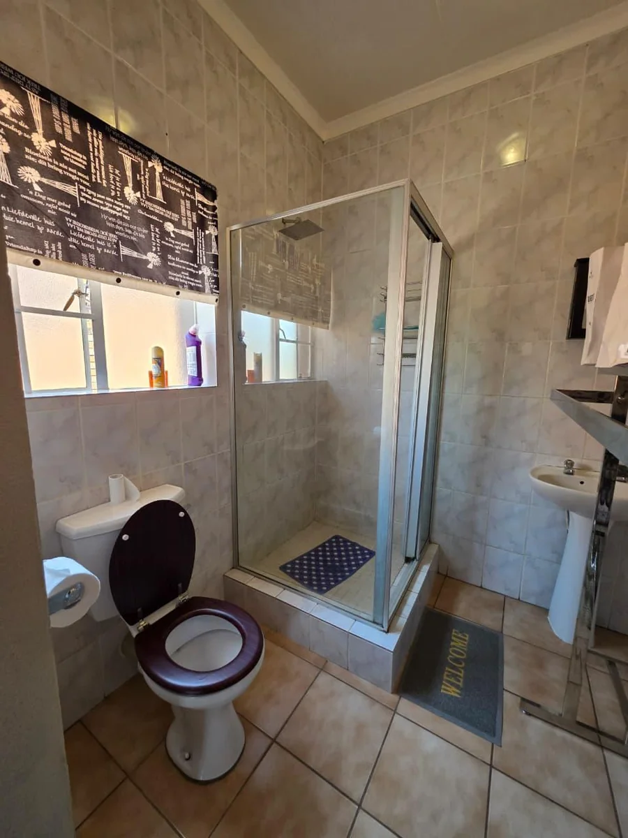 Neat 2-Bedroom Home in Secure Complex with Scullery & Wendy House