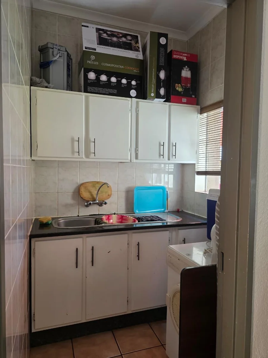 Neat 2-Bedroom Home in Secure Complex with Scullery & Wendy House