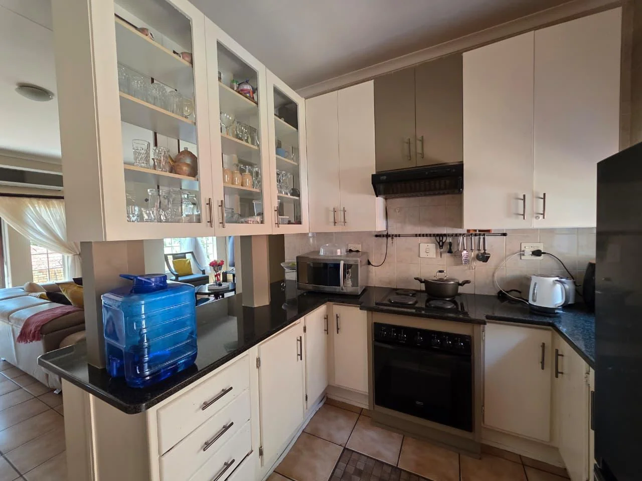 Neat 2-Bedroom Home in Secure Complex with Scullery & Wendy House