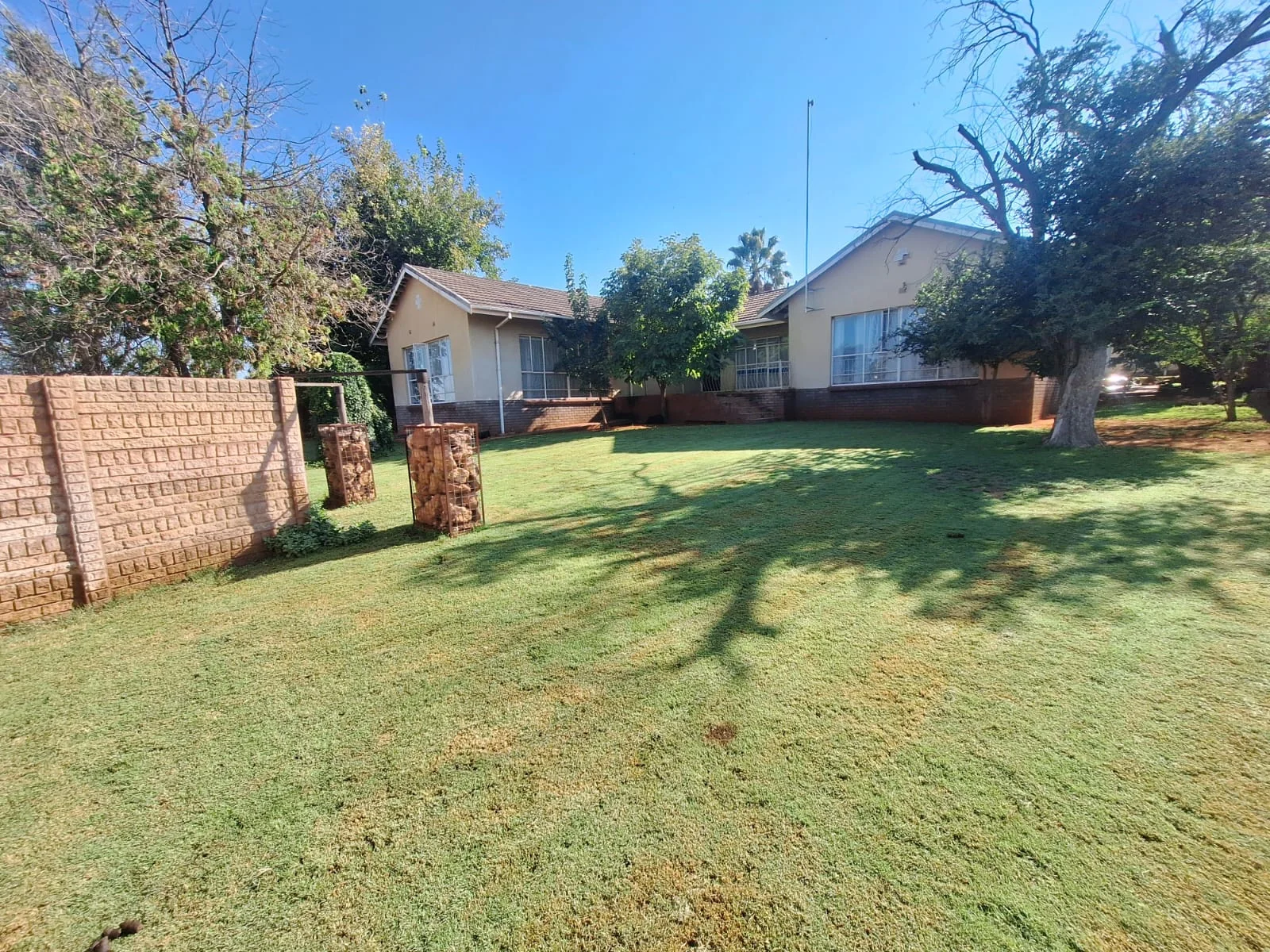 4 Bedroom House For Sale