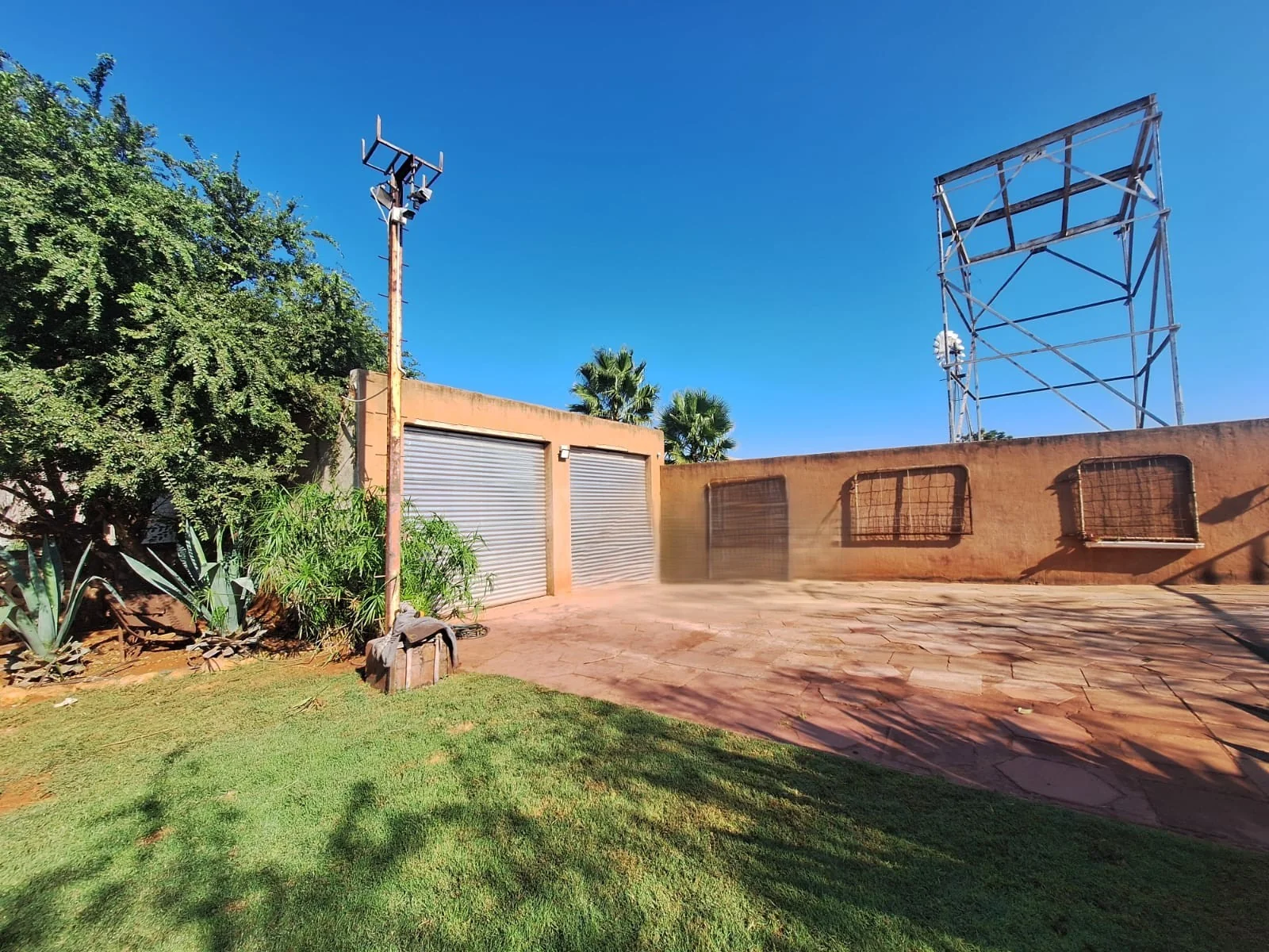 4 Bedroom House For Sale