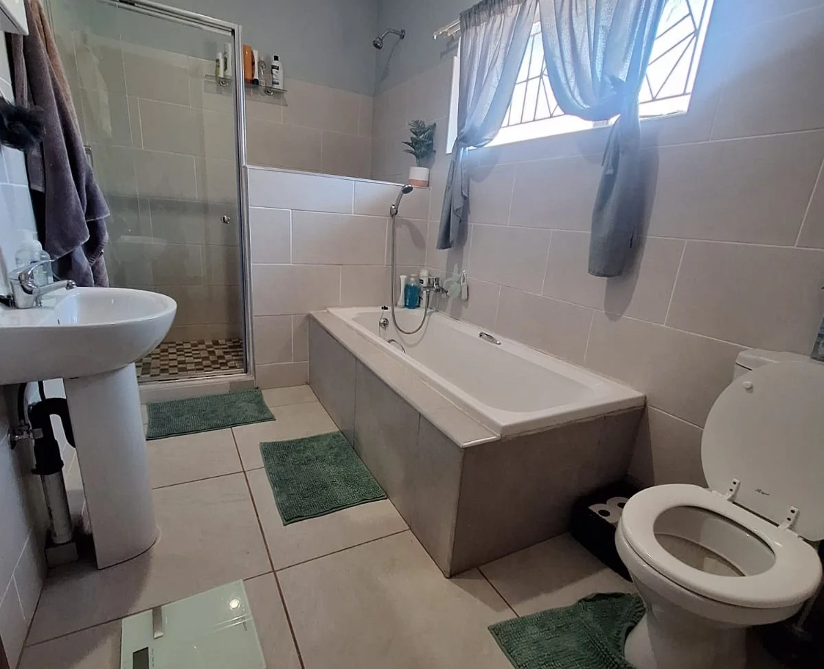 4 Bedroom House For Sale