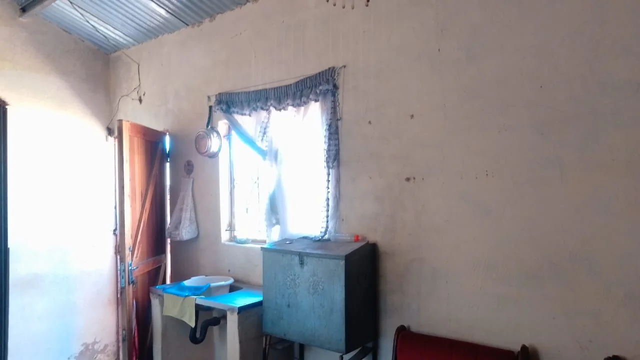 Located in lLusaka, Qwa-Qwa, this home provides a safe and convenient living enviroment.