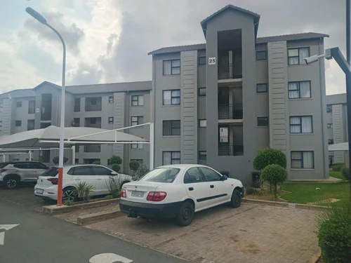 Erand Gardens, Midrand