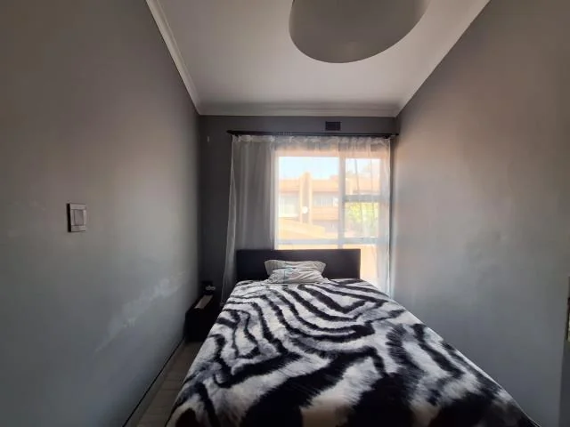 Modern & Spacious 3-Bedroom Duplex with Solar