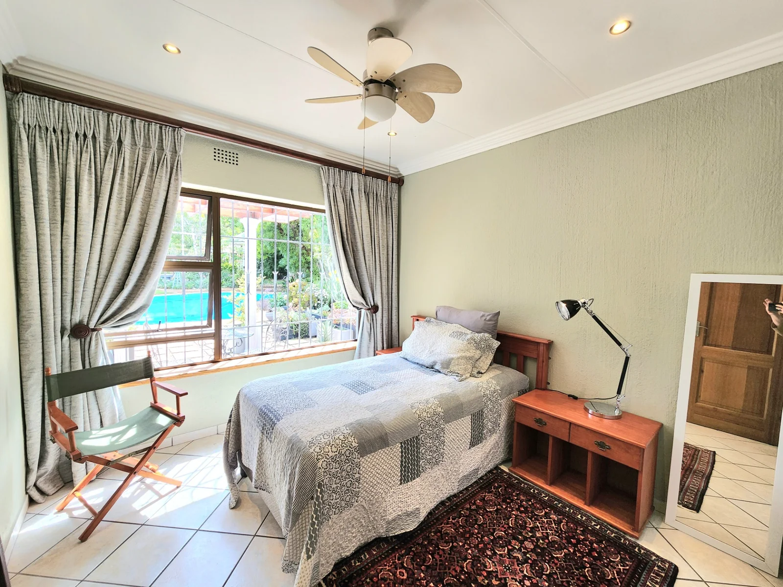 Light Filled Living, Curated Gardens and Energy Independence in Farrarmere