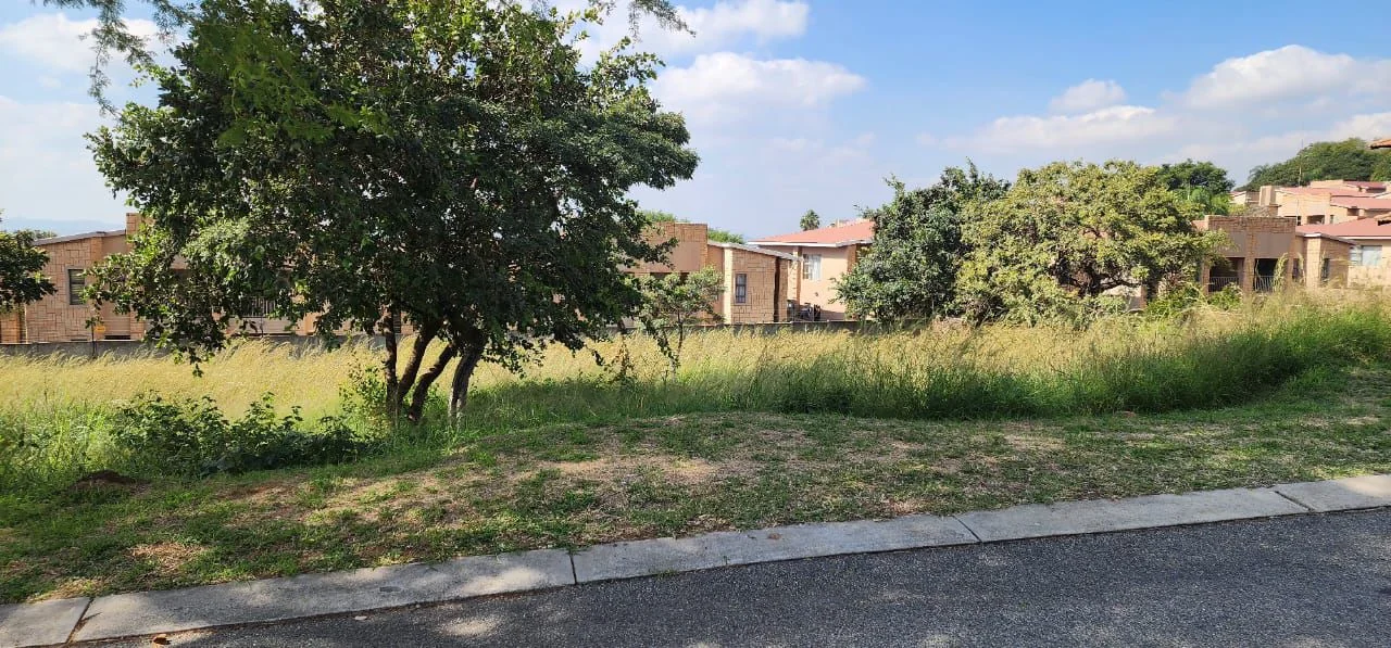 Vacant Land / Plot for Sale in Cashan