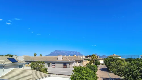 Sunset Links, Milnerton