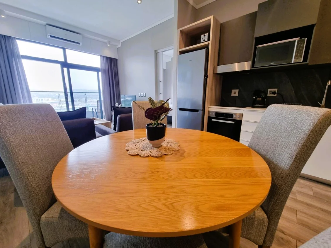 Fully Furnished Modern Apartment To Let In Menlyn