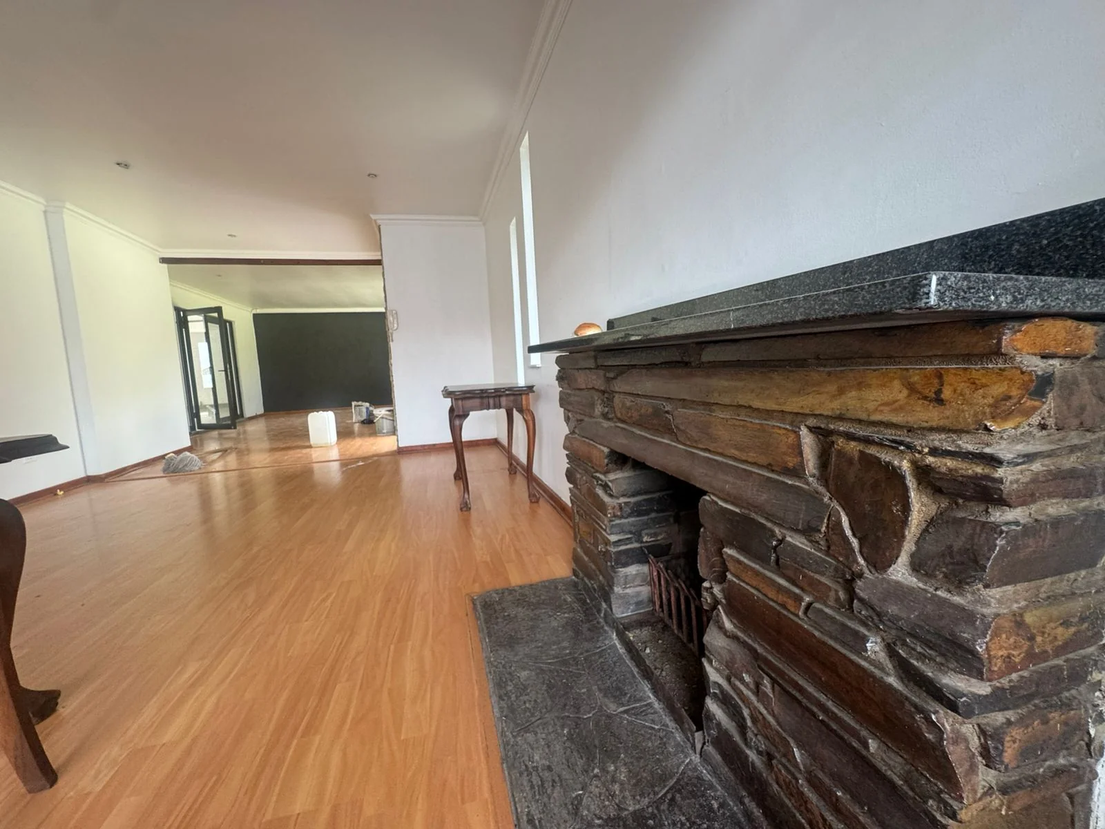 5 Bedroom, 3 Bathroom , Large Family Home On Extra Large Stand