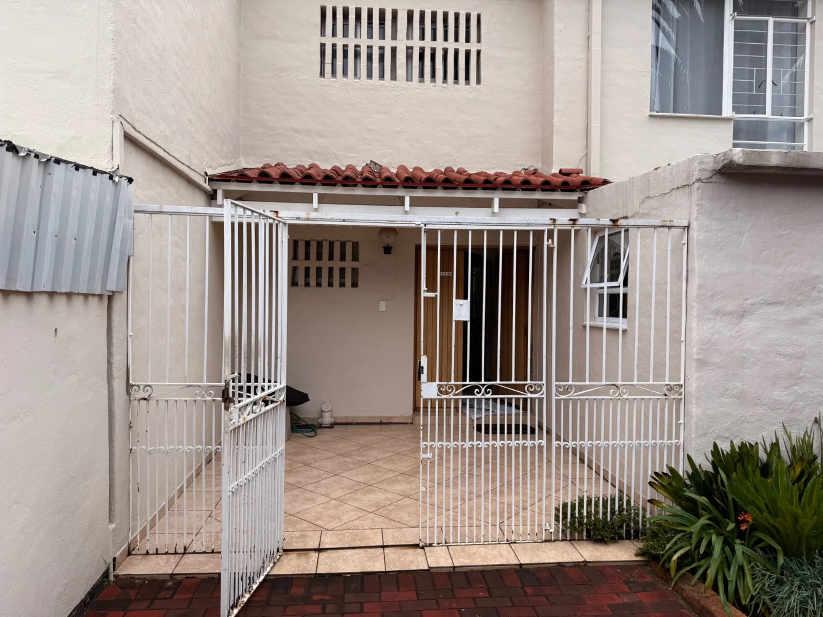 3 Bedroom apartment for sale in sort after St Andrews Garden Villas