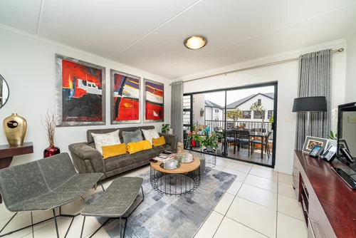 Greenstone Hill, Edenvale