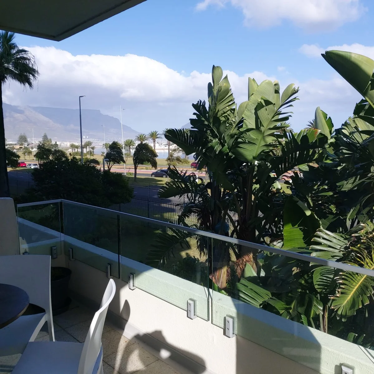 Fully Furnished 2 Bedroom Apartment / Flat to Rent in Milnerton Central