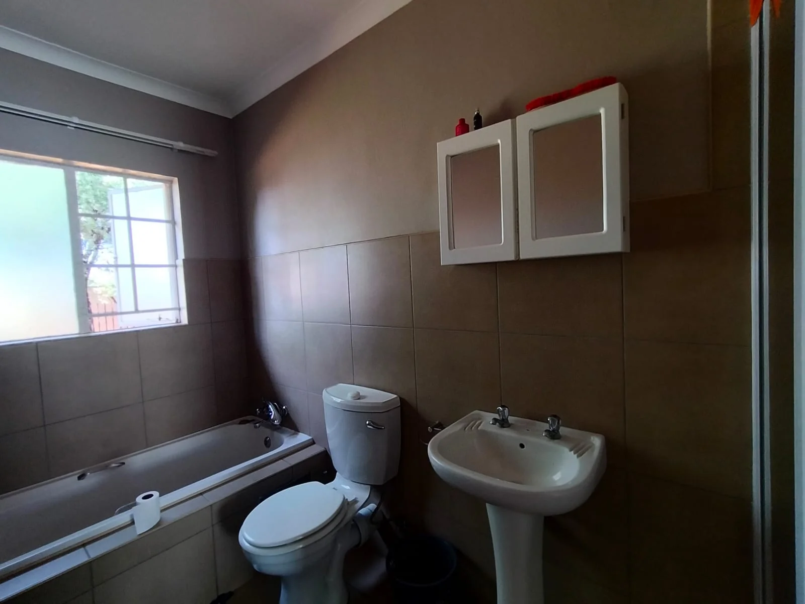 3 Bedroom House To Rent