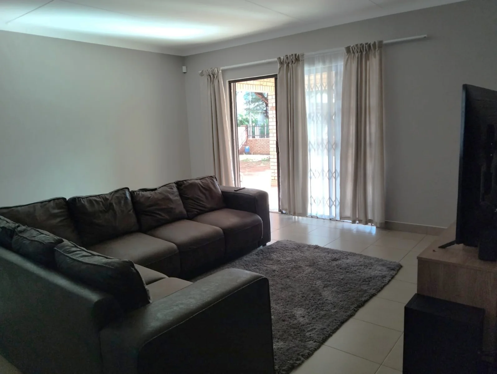 3 Bedroom House To Rent