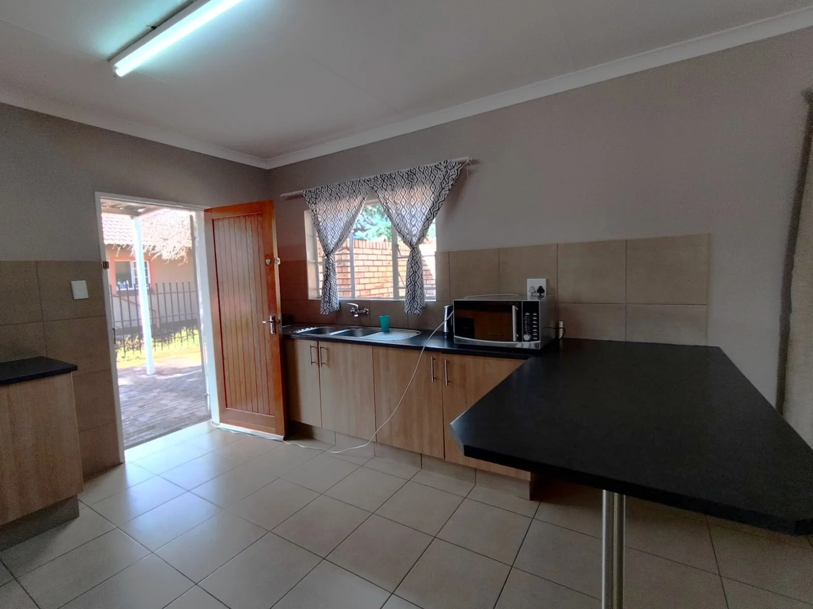 3 Bedroom House To Rent