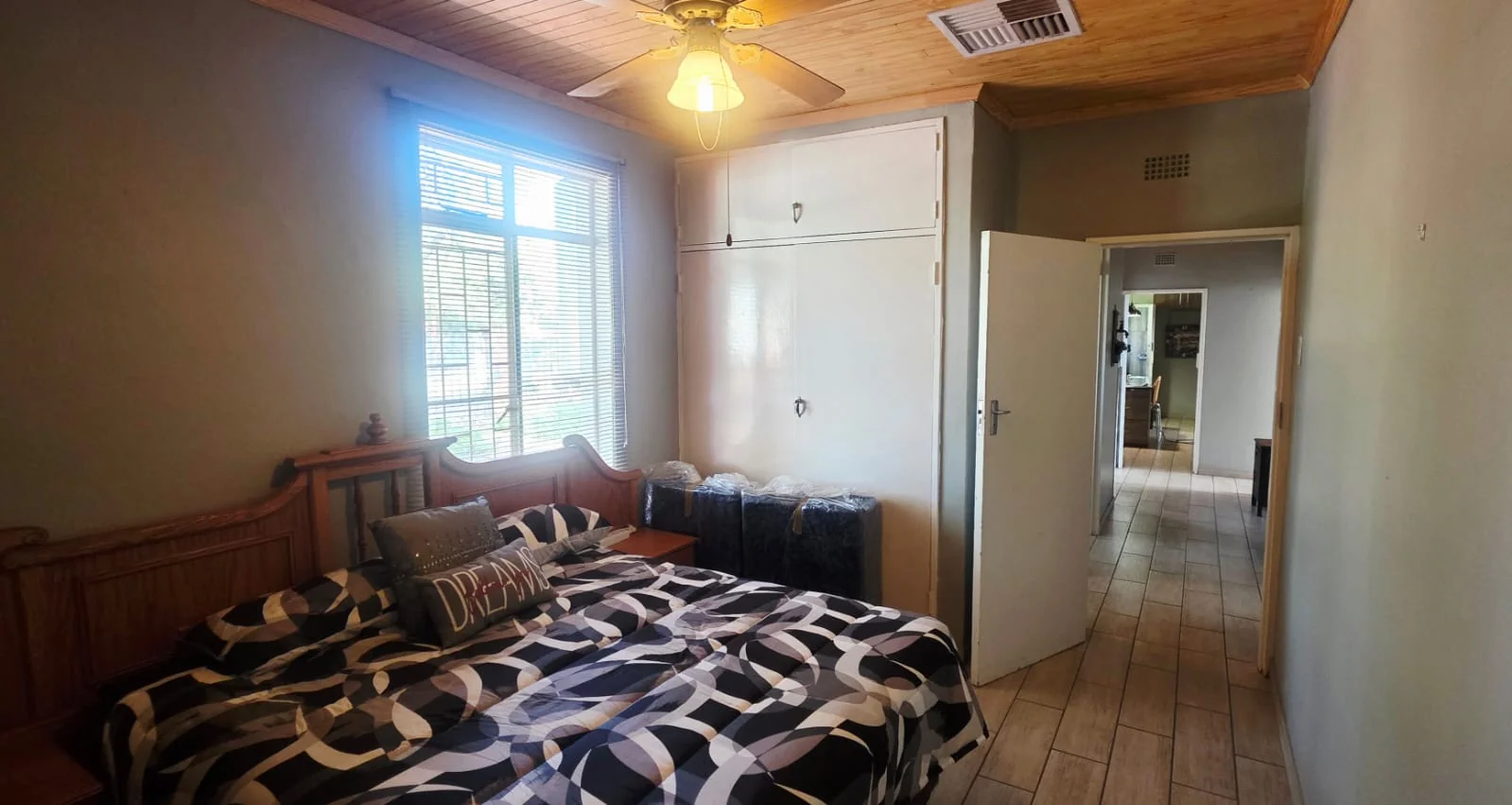 3 Bedroom House For Sale