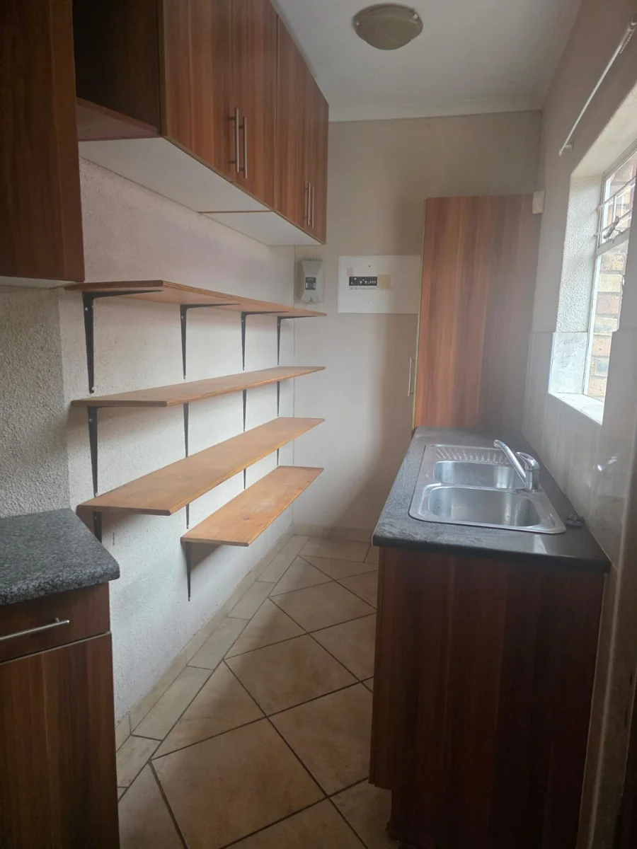 Sophisticated Urban Living: Stunning 3-Bedroom Duplex for Sale