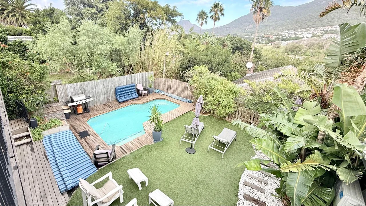 3 Bedroom fully furnished apartment available to rent for six months