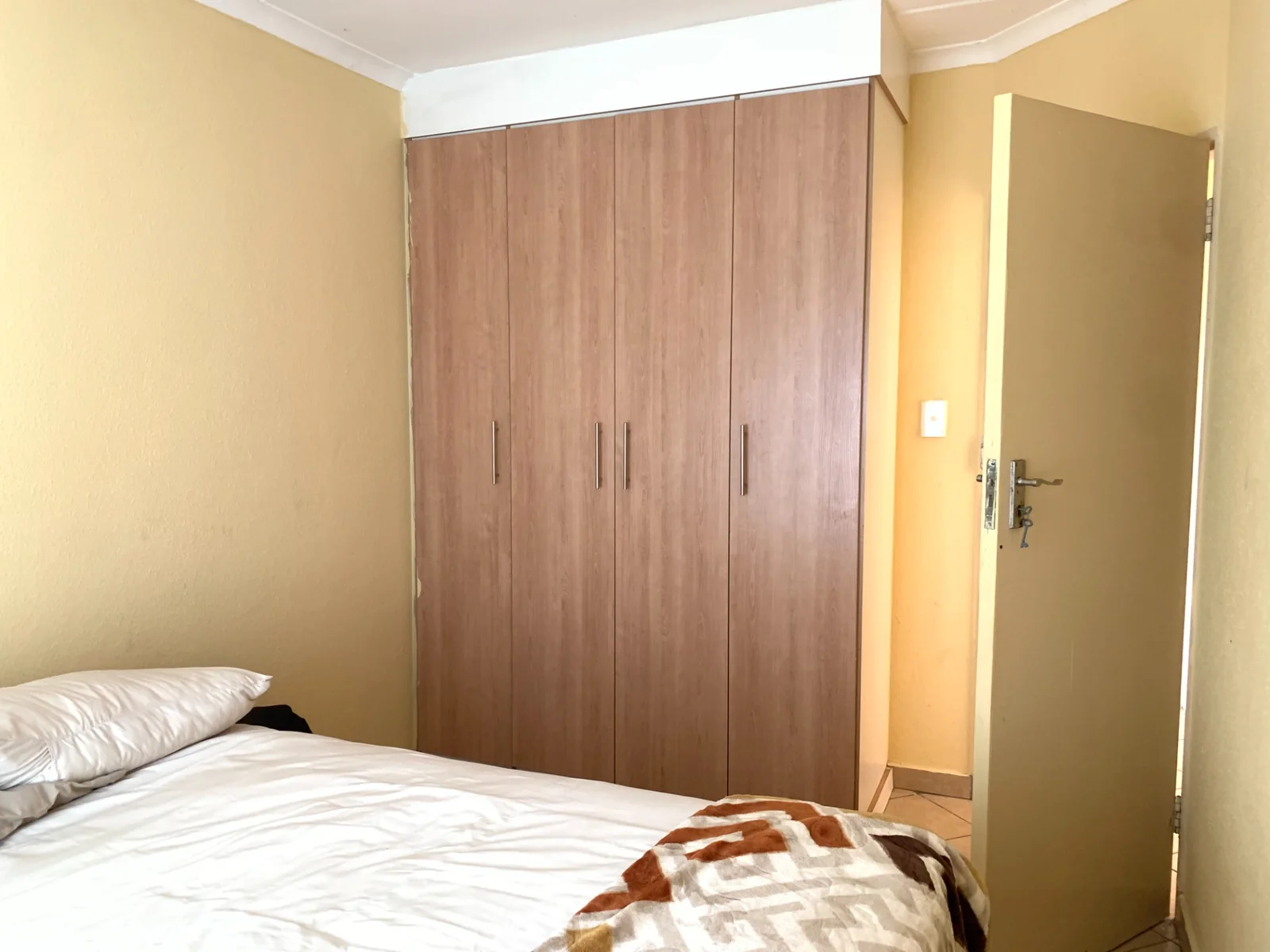 2 Bedroom Ground Floor Investment Apartment for Sale in Olievenhoutbosch | High Rental Income