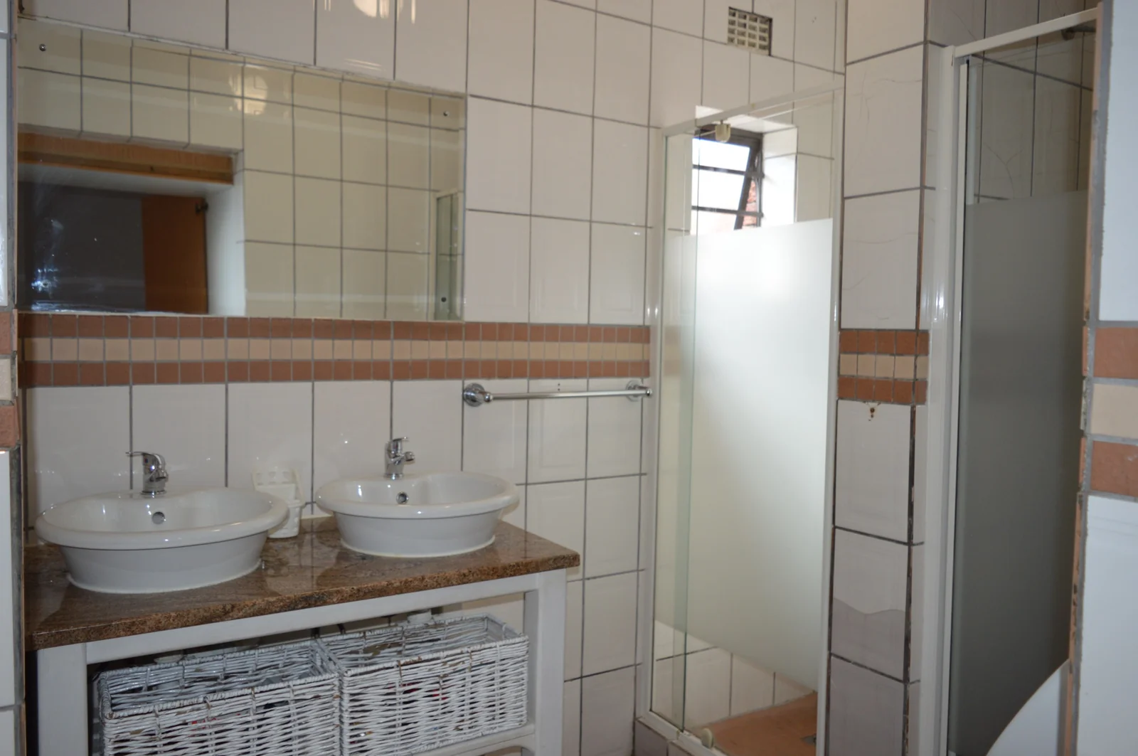 7 Bedroom house for sale in Paarl Dal Josaphat