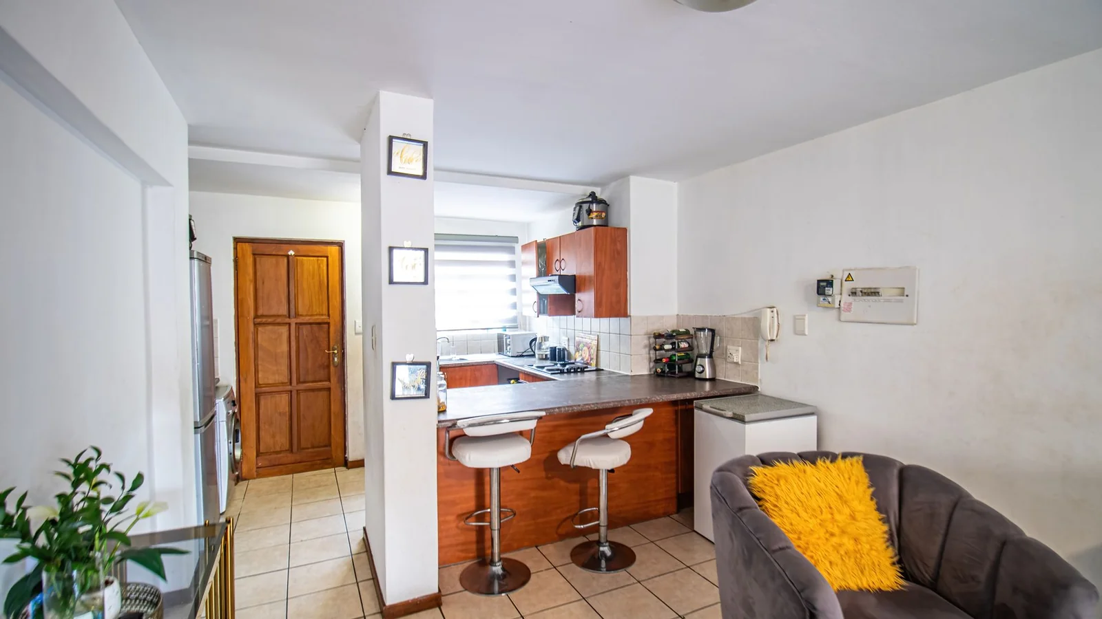 Ground Floor Apartment for Sale in Halfway Gardens