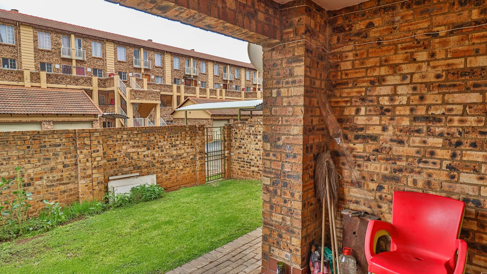 Ground Floor Apartment for Sale in Halfway Gardens