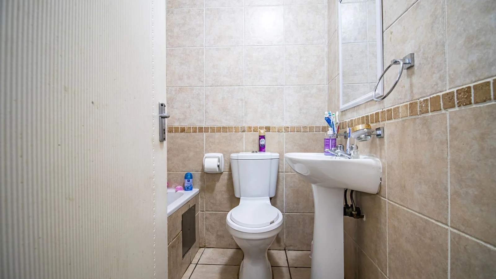 Ground Floor Apartment for Sale in Halfway Gardens