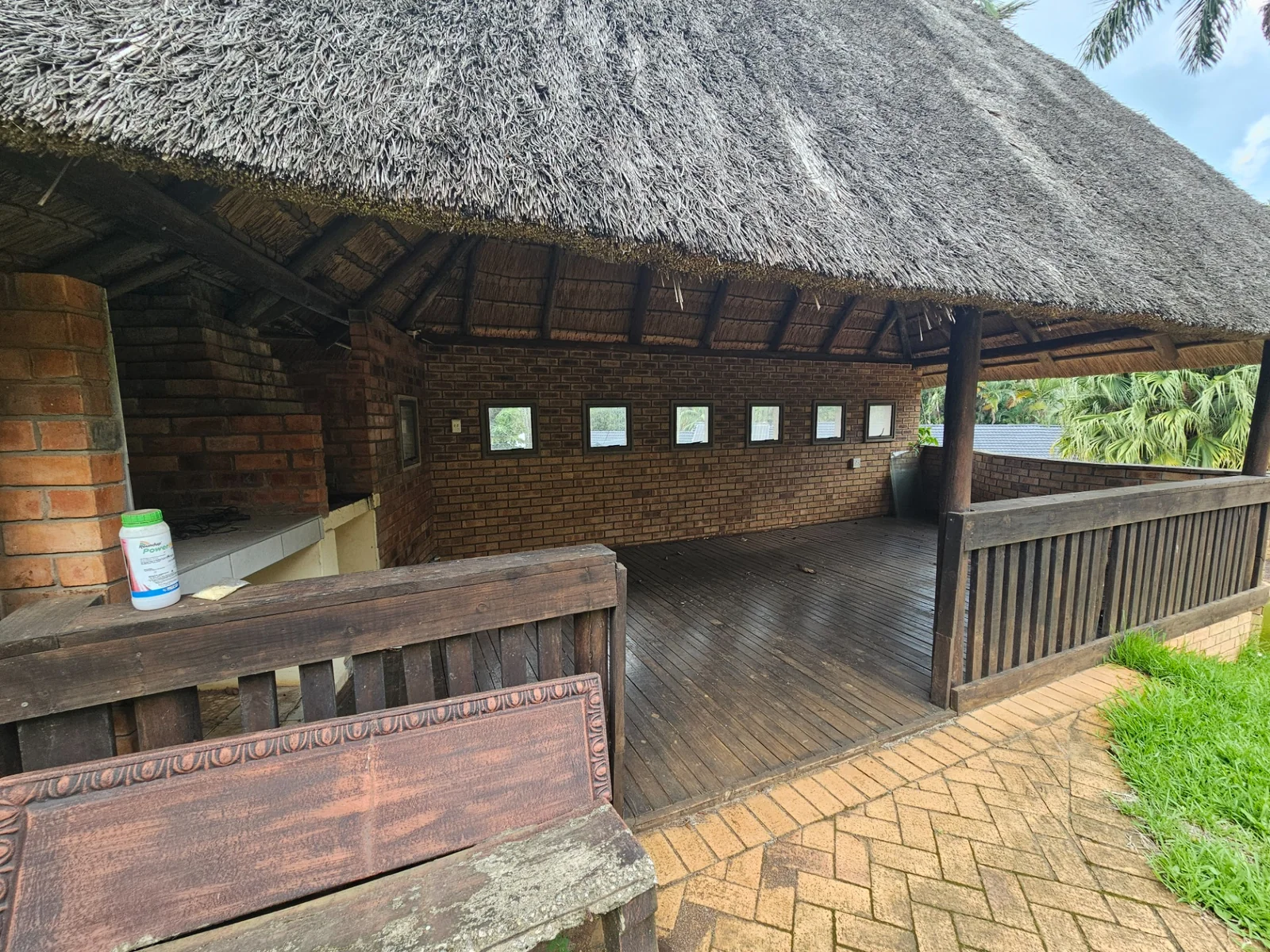 Spacious, well-situated 5 bedroomed home