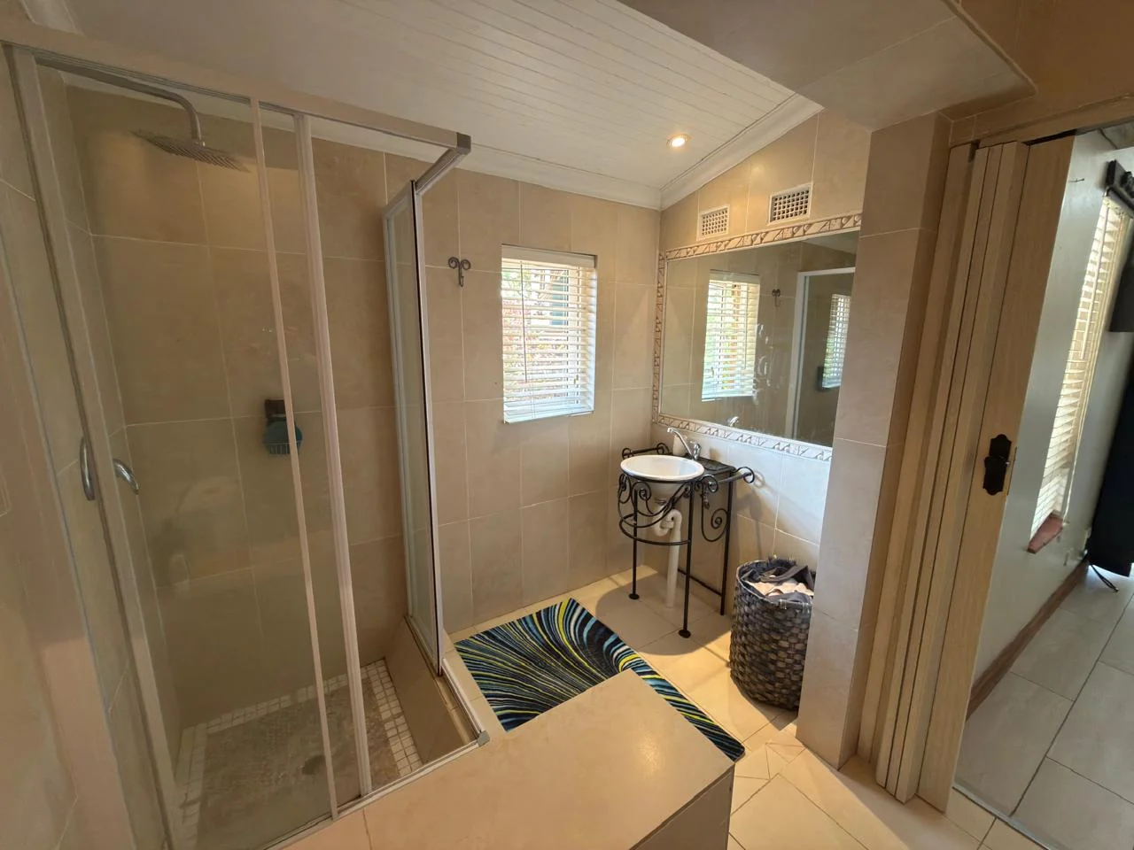 Comfortable, Secure Living Designed for Professional Accommodation