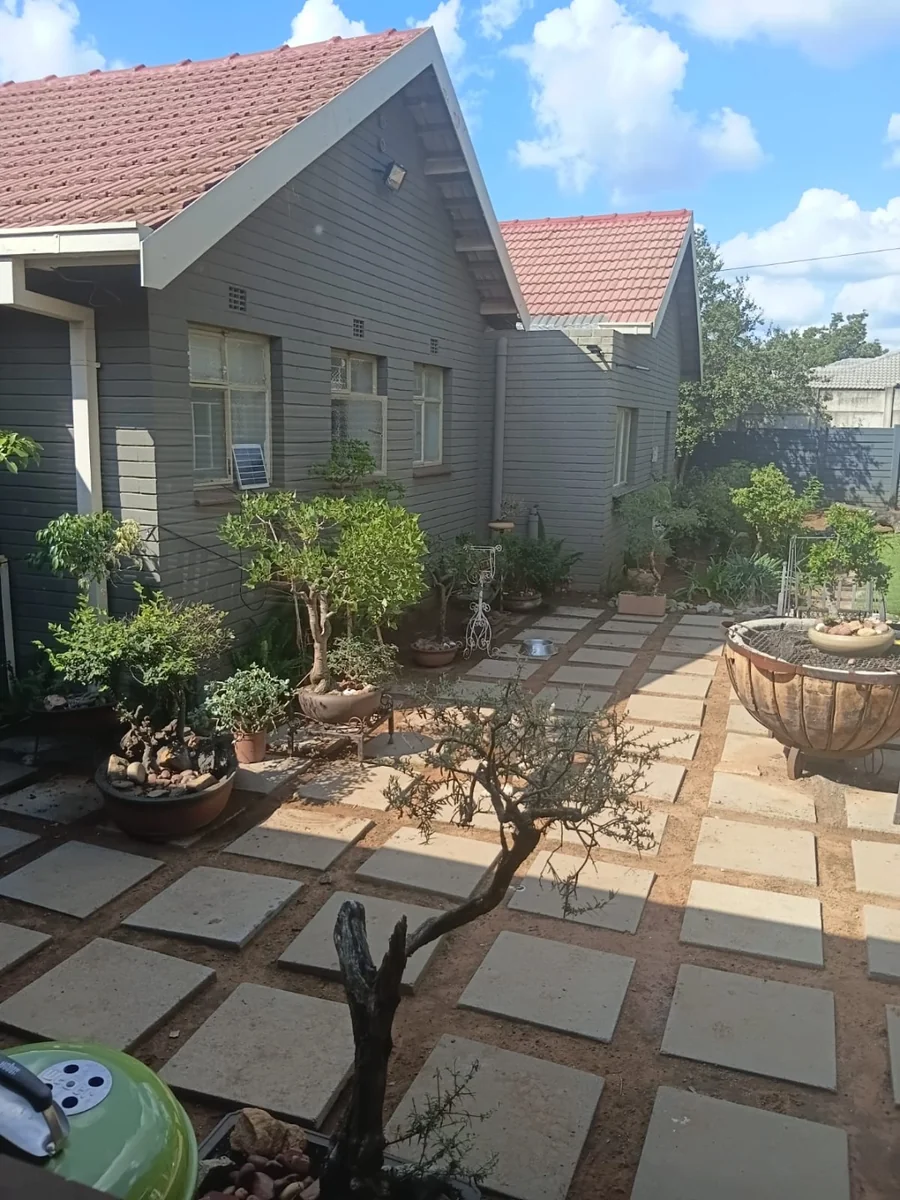 Exclusive Sole Mandate