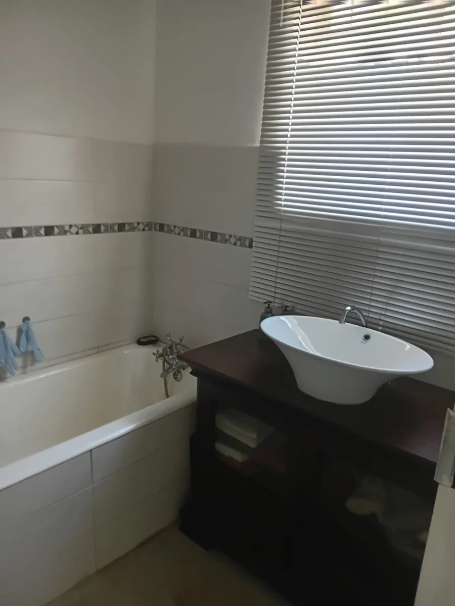 Exclusive Sole Mandate