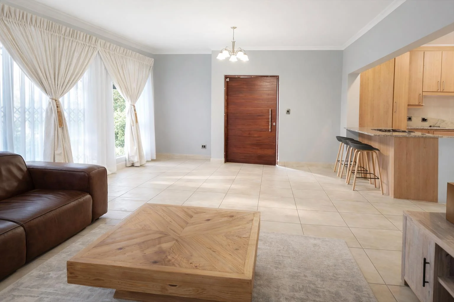 This double-storey cluster offers a lifestyle that feels far removed from the rush, yet perfectly connected to everything that matters.