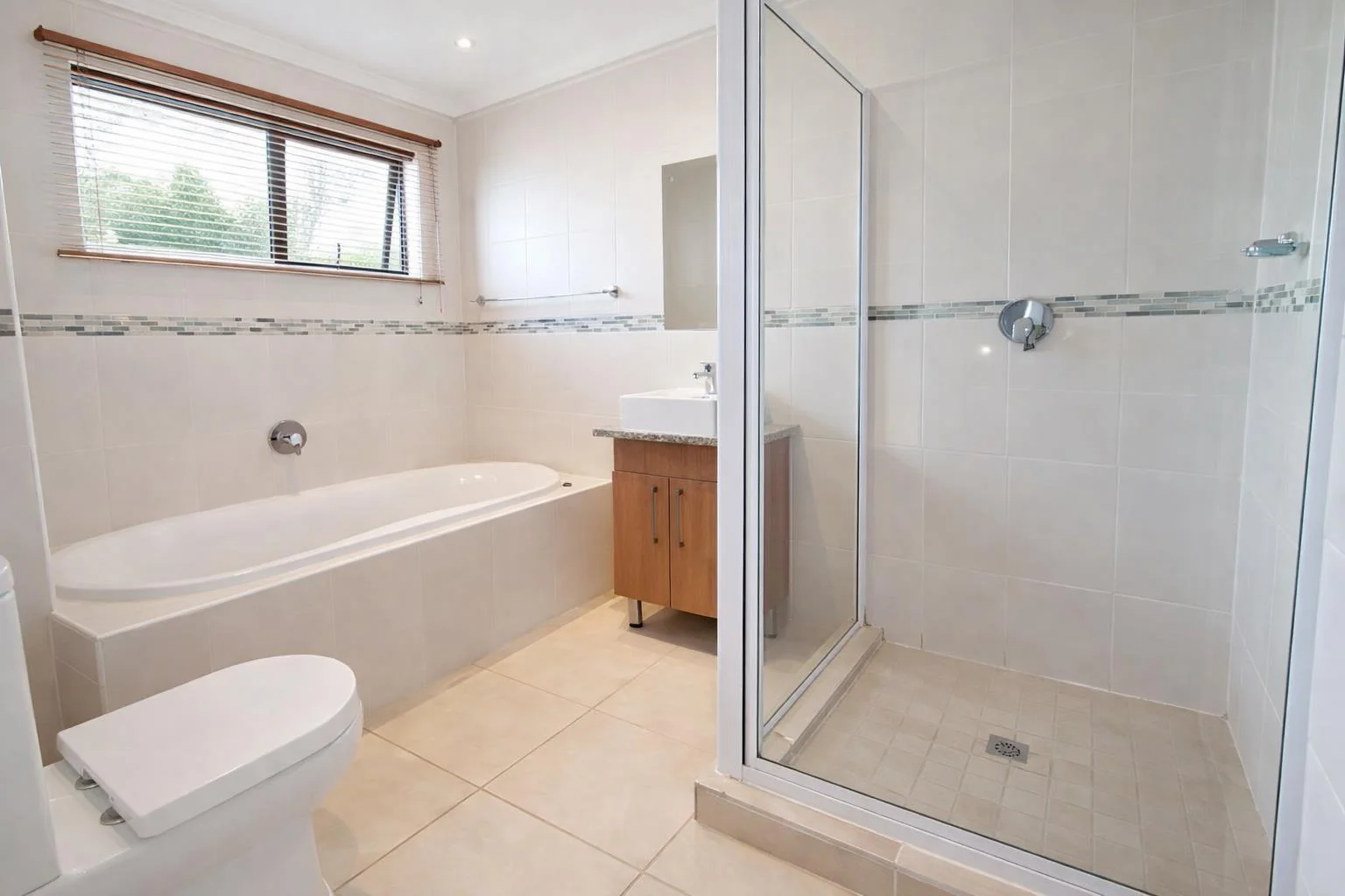 This double-storey cluster offers a lifestyle that feels far removed from the rush, yet perfectly connected to everything that matters.