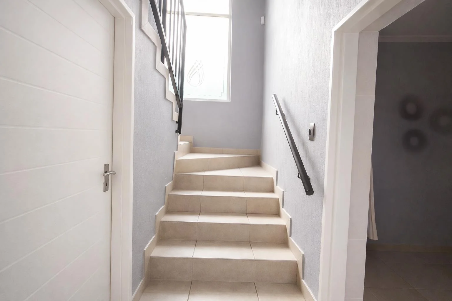 This double-storey cluster offers a lifestyle that feels far removed from the rush, yet perfectly connected to everything that matters.