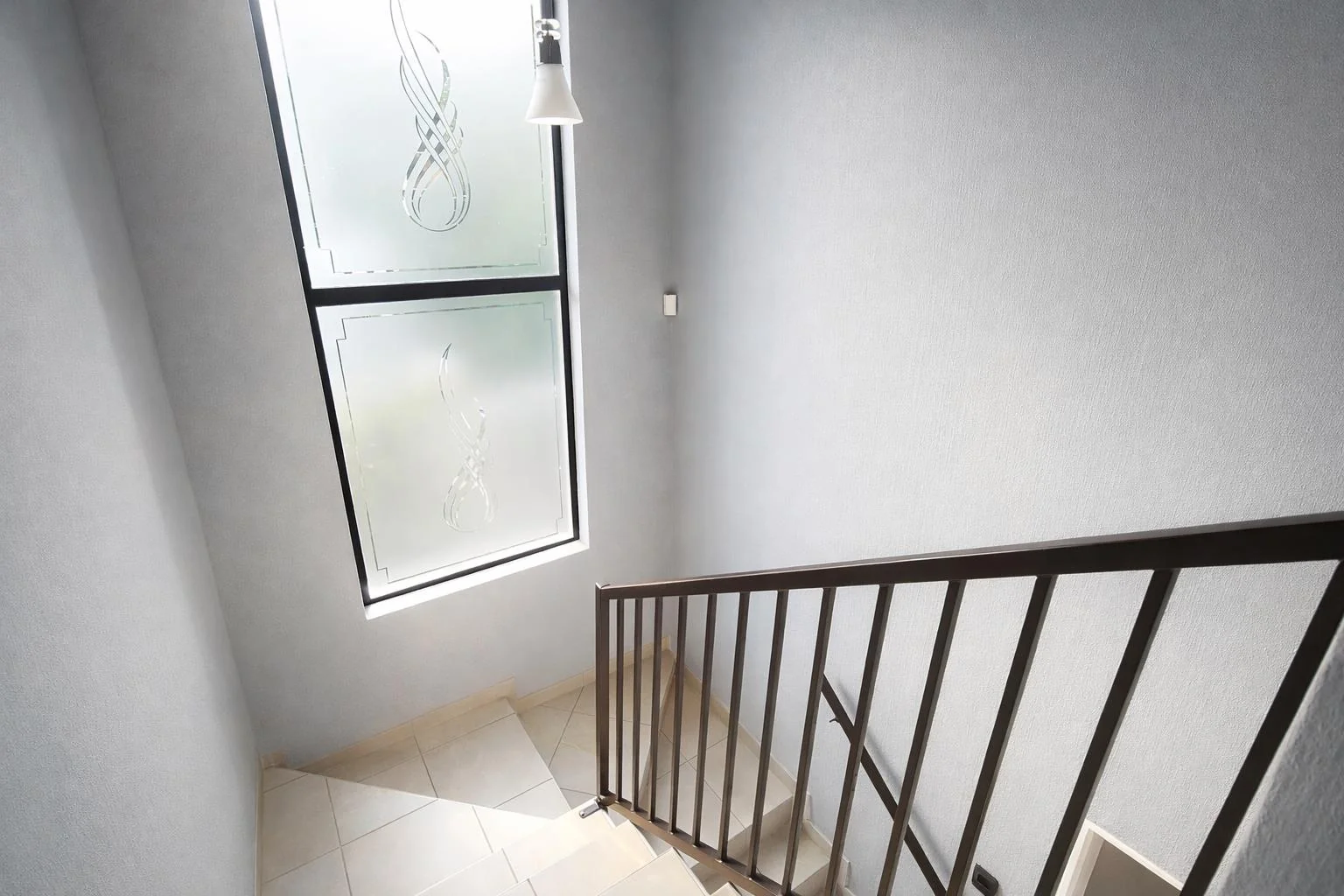 This double-storey cluster offers a lifestyle that feels far removed from the rush, yet perfectly connected to everything that matters.