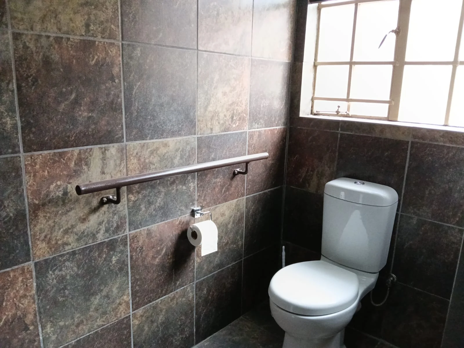 Commercial premises to let in Meyerton