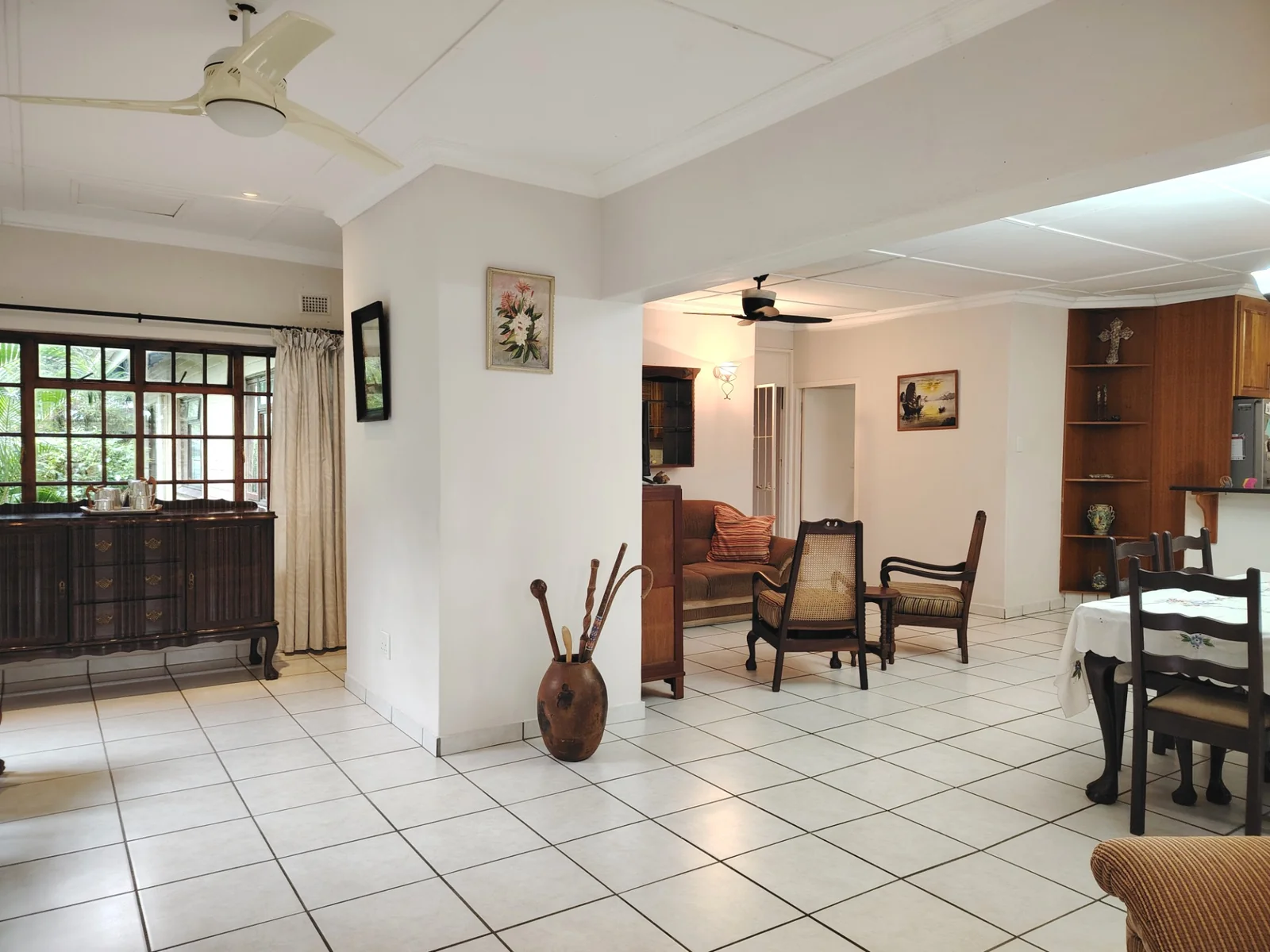 Spacious Family Living, Exclusive to Leapfrog