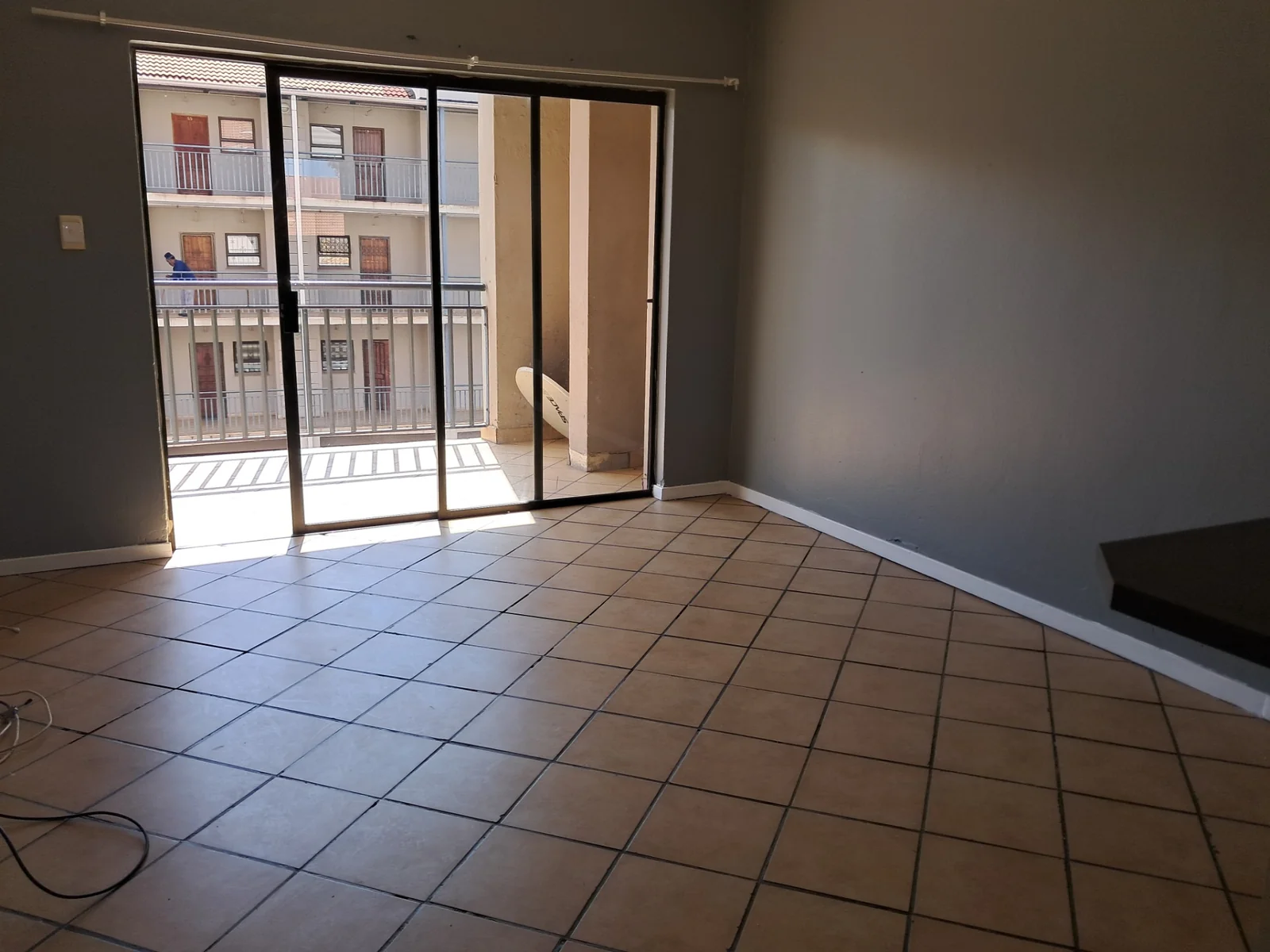 A Two-Bedroom Apartment For Rent in Florida Lake