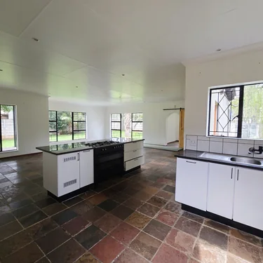 Aston Manor, Kempton Park