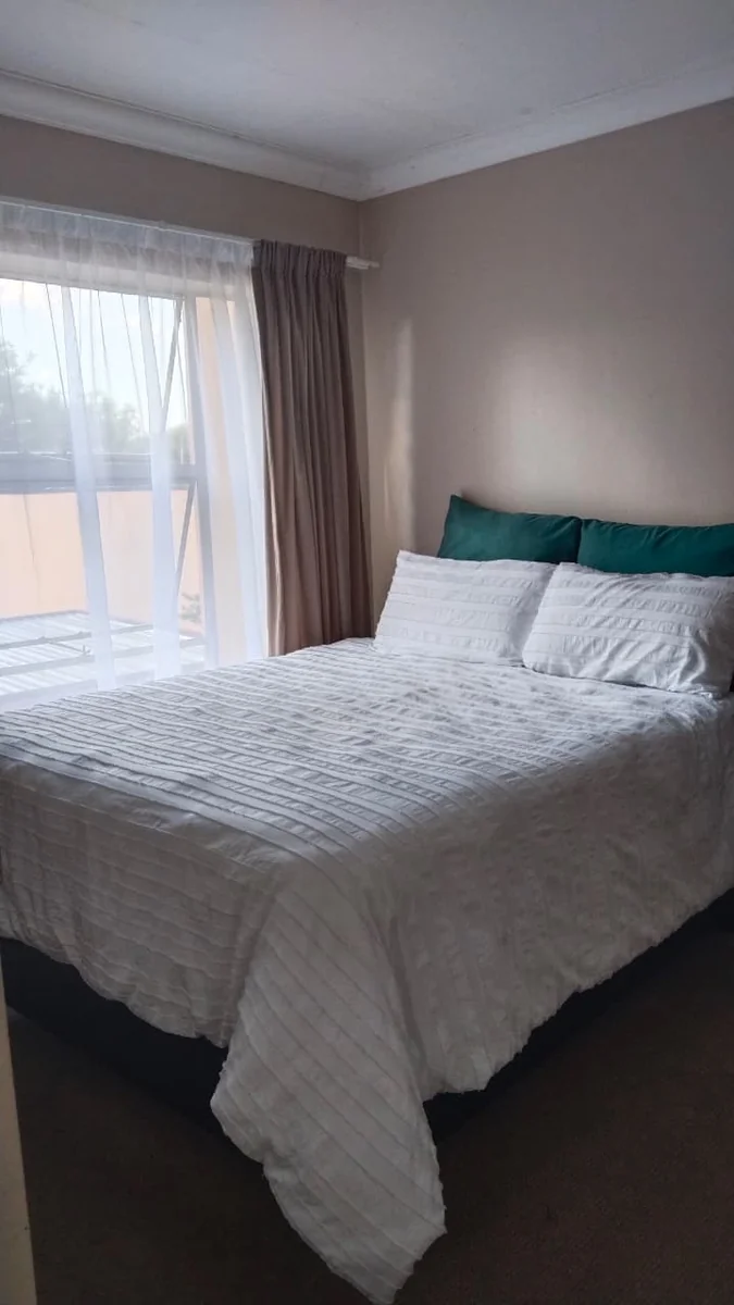 2 Bedroom Apartment / Flat for Sale in Geelhoutpark