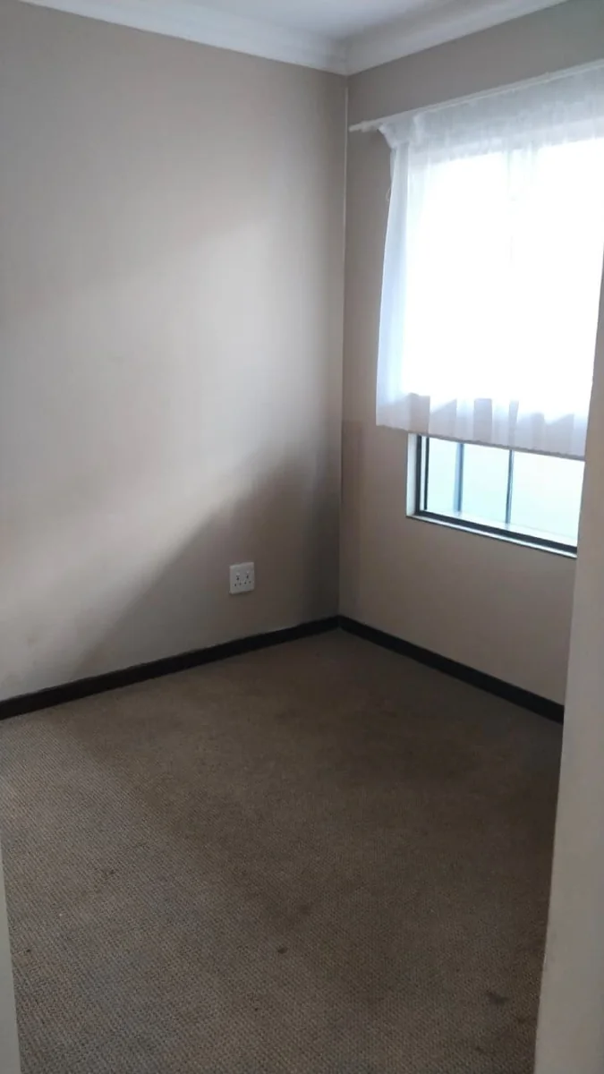 2 Bedroom Apartment / Flat for Sale in Geelhoutpark