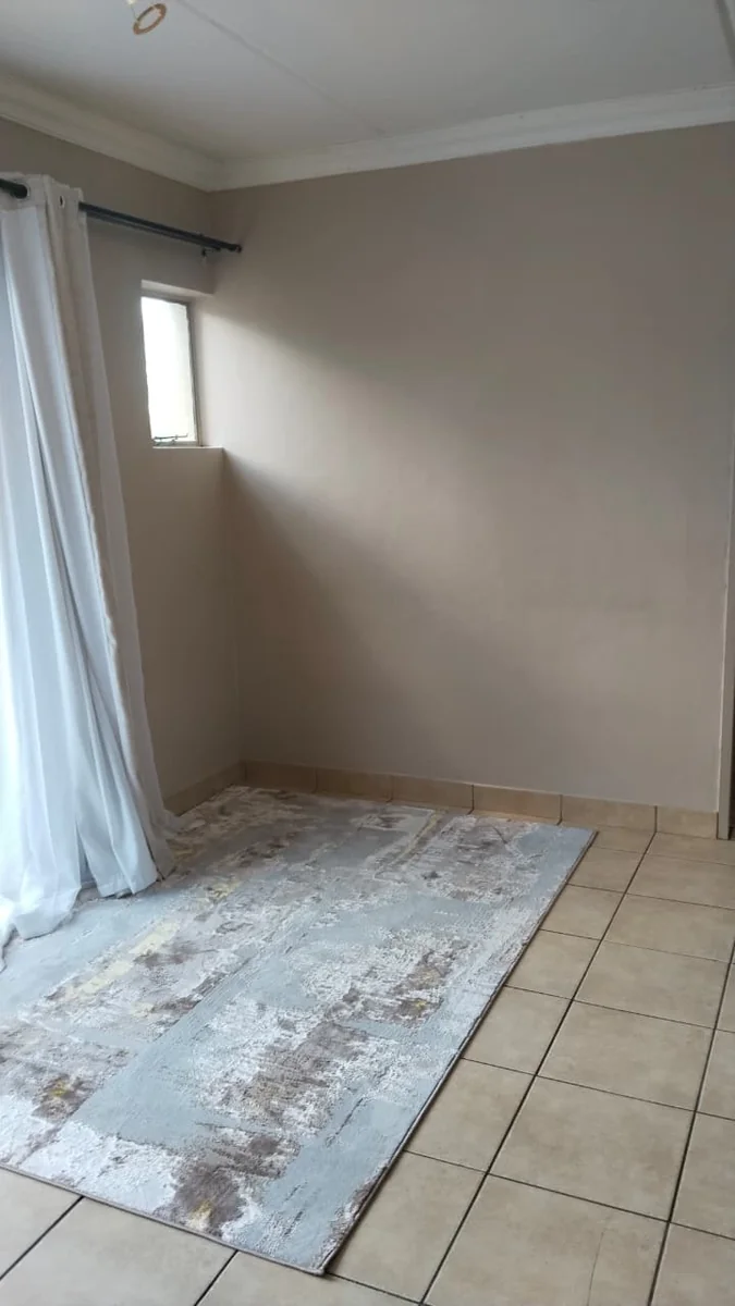 2 Bedroom Apartment / Flat for Sale in Geelhoutpark