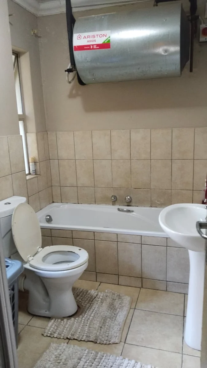 2 Bedroom Apartment / Flat for Sale in Geelhoutpark