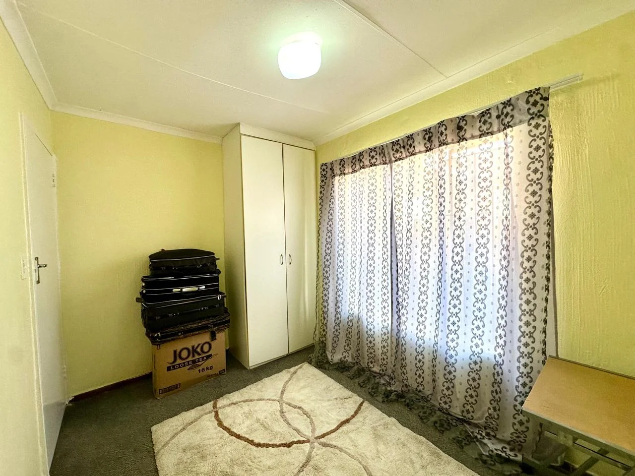 SECURE YOUR PEACE, ENJOY YOUR SPACE – EFFORTLESS LIVING WITH A GARDEN TO MATCH